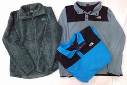 CR7053 Vintage TNF Fleece