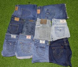 TRUE RELIGION MINI SHORTS (C 79)