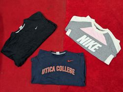 ナイキ スウェットシャツ