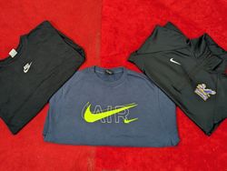 Nike sweatshirt