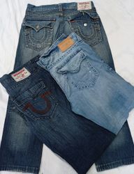 CR7079 Vintage True Religion Men’s Jeans
