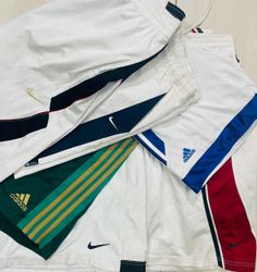 ナイキ アディダス ショート