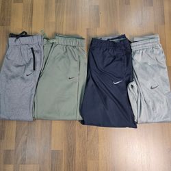 AV-1301 Nike トラックパンツ