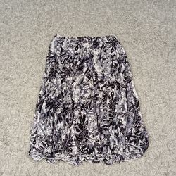 Y2K POLY SKIRTS (BLACK & WHITE) - BUNDLE 28