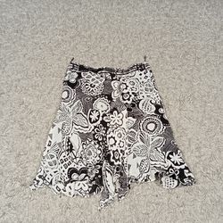 Y2K POLY SKIRTS (BLACK & WHITE) - BUNDLE 32