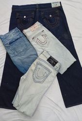 CR7142 Vintage True Religion Men’s Jeans