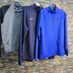 AV-1314 Nike Sweatshirts & Hoodies