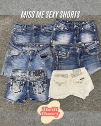 Miss Me Sexy Shorts - (01/04)