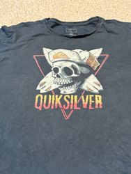 Surf board wear t-shirts