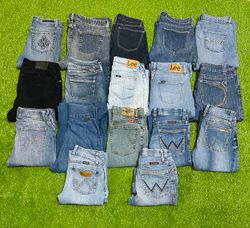 Mix brands bootcut woman jeans 17 pieces
