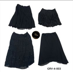 Y2K Style Poly Skirt – Retro Vibes & Streetwear Lo..
