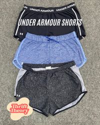 Under Armour Shorts - (02/04)