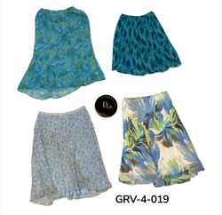 Retro-Inspired Y2K Poly Skirt – Must-Have Wardrobe..