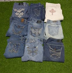 LOVE INDIGO AND OTHER BRAND JEANS (B.2)