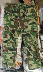 Camouflage trousers 20 pcs