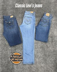 Classic Levi’s Jeans - (05/04)