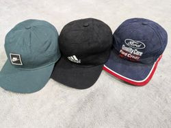 ZV2159 Mixed Brand Caps (264)