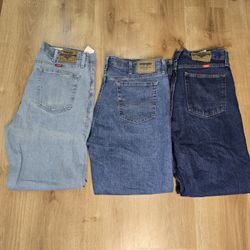 AV-1367 Wrangler Jeans