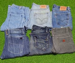 LEVI’S JEANS (A 53)