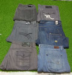 ROCAWEAR JEANS (A 54)