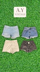 A.Y230 Levi's Women Denim Shorts
