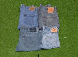 LEVI'S AND OTHER BRAND JEANS (MRA013)