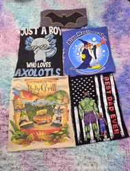 camiseta com estampa de desenho animado