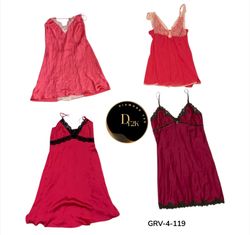 Chic Lounge & Sleep Dress – Ideal für entspannende..