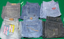 BRANDED SHORTS (D 02)