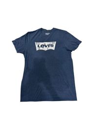 TH#19 Levi’s Graphic T-Shirt – Premium Casual Wear