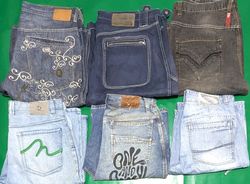 SEAN JOHN AND OTHER MIX BRANDS MINI SHORTS (D 11)