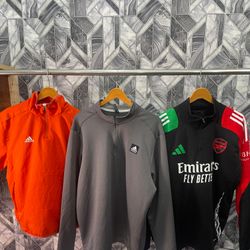 AV-1421 Adidas Sweatshirts