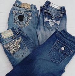 CR7445 Mixed Branded Flare Jeans