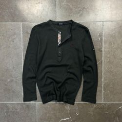 Burberry sweater