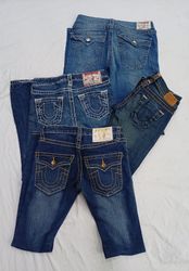 CR7495 Vintage True Religion Flare Jeans
