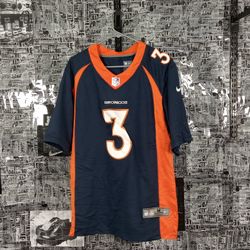 NFL NBA JERSEYS BUNDLE 07