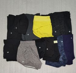 #61 pantaloni corti Lululemon
