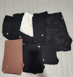 #62 pantaloni corti Lululemon
