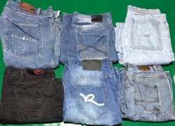 ROCAWEAR SHORTS (D 24)