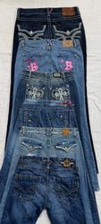 Y2K Embellished & Embroidered Jeans (112)