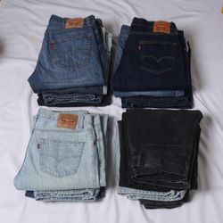 Levi's jeans bundle x12 | BND 04/31