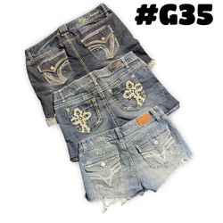 Y2k branded shorts (brands) vigoss , Ana, al most ..