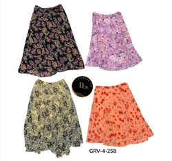 Gonna in poliestere classica - Stile quotidiano le..