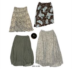 Trendy Poly Skirts – Minimal Look with Y2K Edge (G..