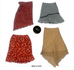 Aesthetic Poly Skirt – Modern Y2K Streetwear Style..