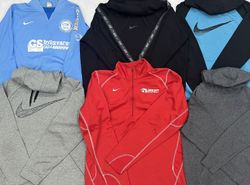 Nike Hoodies & Sweatshirts