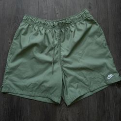 Classical Nike shorts