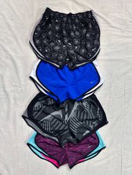 Shorts femmes Nike (164)