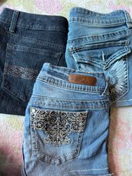Wallflower &0ther Brands mini skirts /250