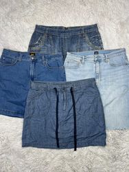 Mid denim skirts